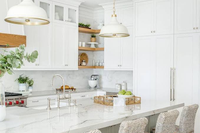 36C59EBF-34AC-4541-A150-1E9B46769471