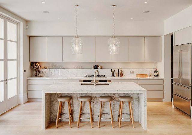 3992B88F-720D-4DFF-B524-3249578D57F8